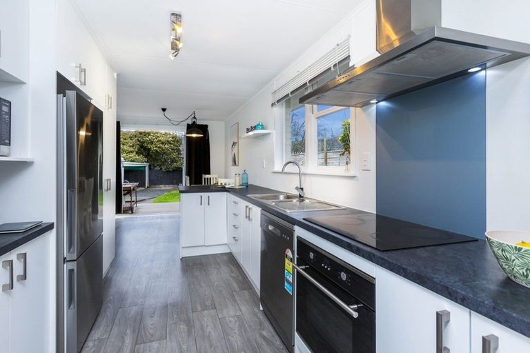 Photo of property in 16a Maher Street, Elderslea, Upper Hutt, 5018