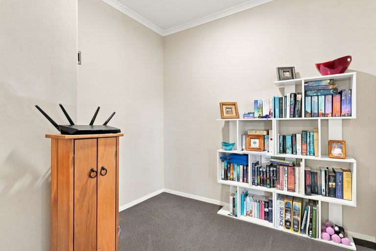 Photo of property in 2 Flavell Drive, Orewa, 0931