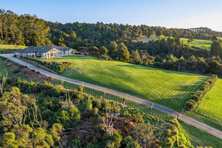 Photo of property in 145a Mokoroa Valley Road, Waitakere, Henderson, 0782