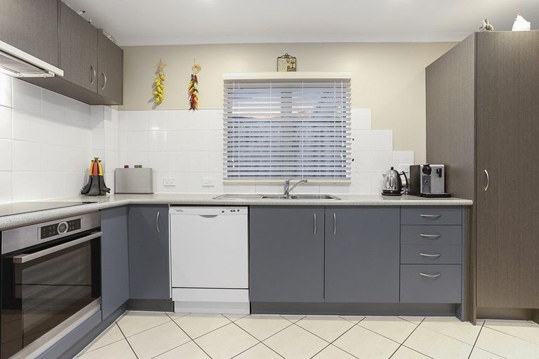 Photo of property in 67 Clea View, Gulf Harbour, Whangaparaoa, 0930