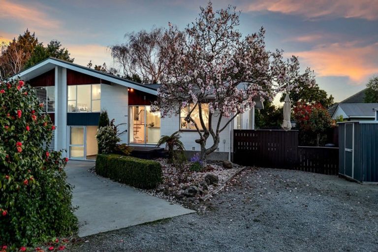 Photo of property in 1/104 Stanbury Avenue, Somerfield, Christchurch, 8024
