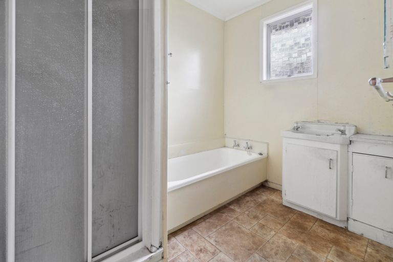 Photo of property in 9 Chantal Place, Red Hill, Papakura, 2110