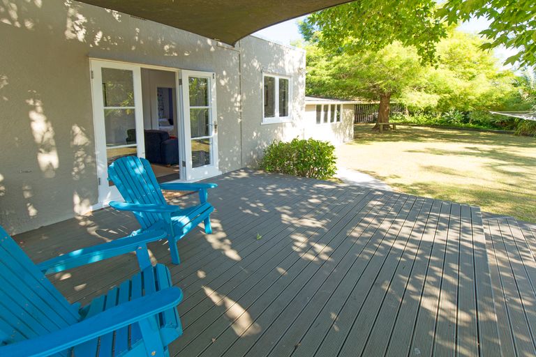 Photo of property in 49 Langton Road, Stanmore Bay, Whangaparaoa, 0932