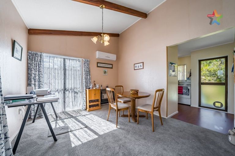 Photo of property in 11 Robson Street, Stokes Valley, Lower Hutt, 5019