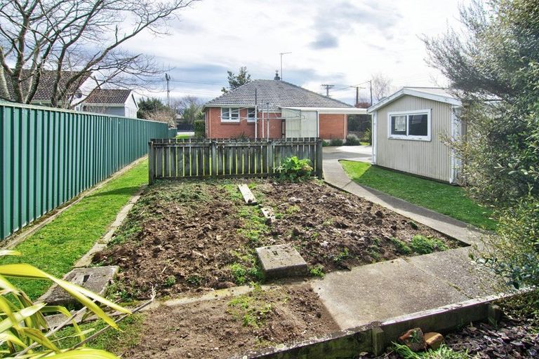 Photo of property in 248 High Street North, Carterton, 5713