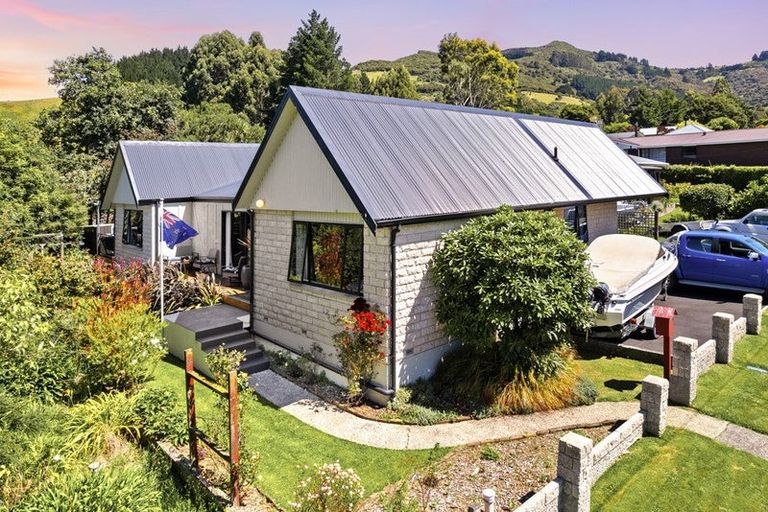 Photo of property in 87 Hall Road, Sawyers Bay, Port Chalmers, 9023