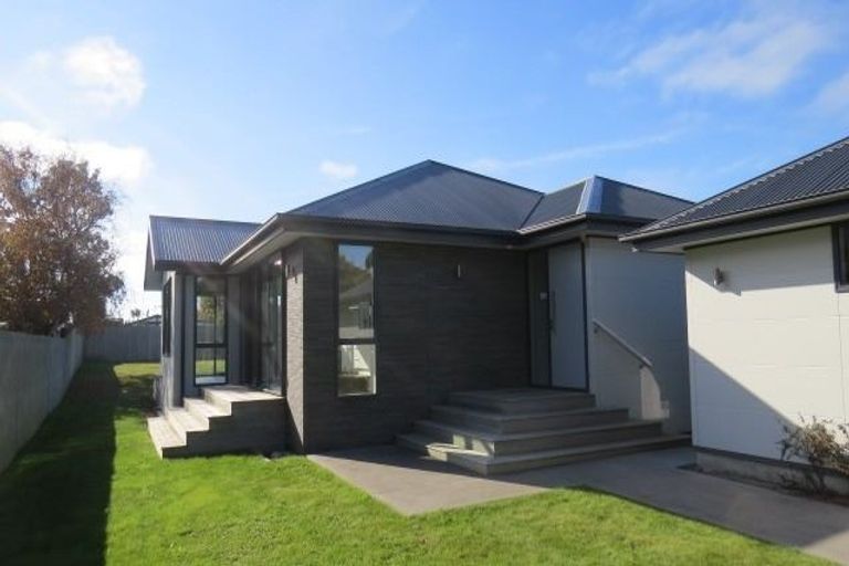 Photo of property in 75 Ascot Avenue, North New Brighton, Christchurch, 8083