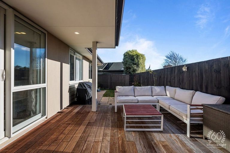 Photo of property in 130a Halswell Junction Road, Halswell, Christchurch, 8025