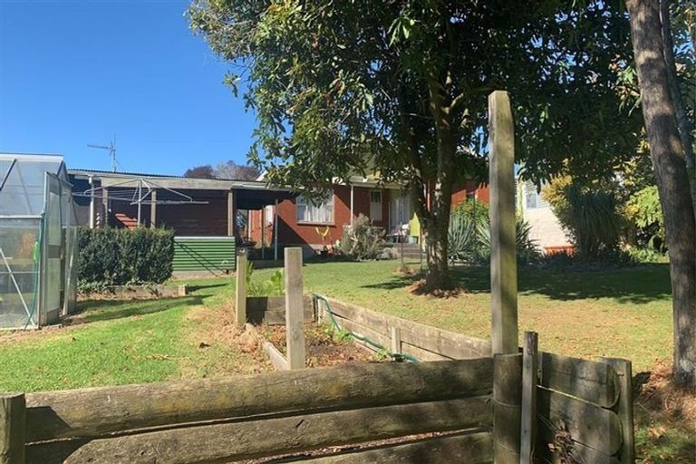 Photo of property in 37 Shakespeare Street, Leamington, Cambridge, 3432