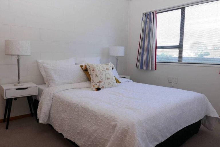 Photo of property in 3/178 Main North Road, Redwood, Christchurch, 8051