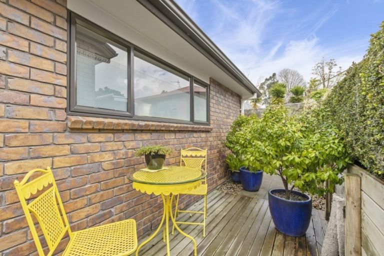 Photo of property in 13 Dowman Place, Te Puke, 3119