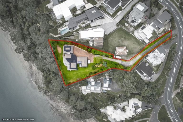 Photo of property in 30 Marellen Drive, Red Beach, 0932