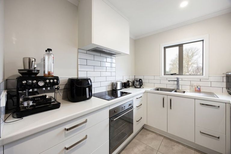 Photo of property in 11 Anna Jean Crescent, Flagstaff, Hamilton, 3210