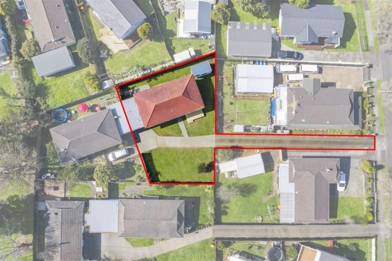 Photo of property in 1/14 Catkin Crescent, Papatoetoe, Auckland, 2025