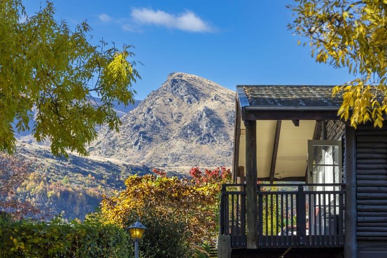 Photo of property in 23 Berkshire Street, Arrowtown, 9302