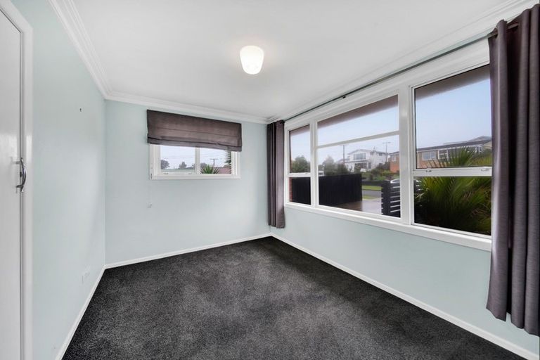 Photo of property in 17 Skinner Street, Blagdon, New Plymouth, 4310