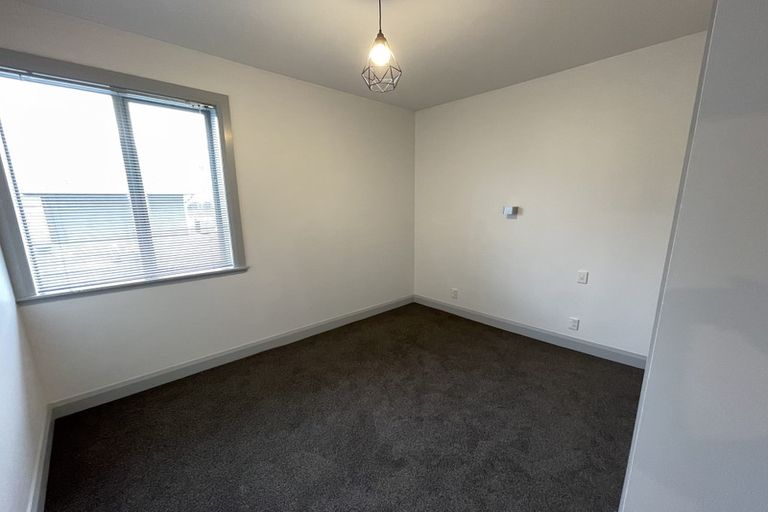 Photo of property in 98 Riddiford Street, Newtown, Wellington, 6021