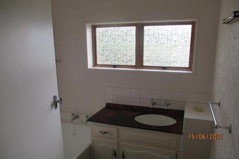 Photo of property in 135 Winara Avenue, Waikanae, 5036