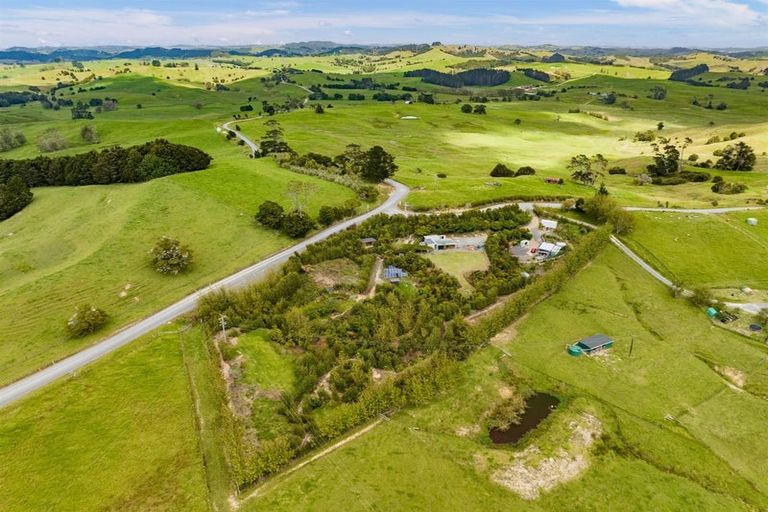 Photo of property in 267 Hartnell Road, Waiotira, 0193