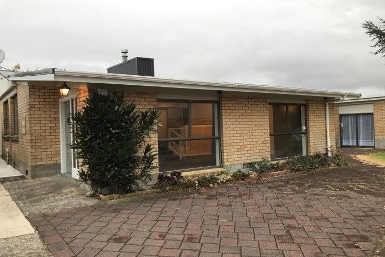 Photo of property in 365 Otumoetai Road, Otumoetai, Tauranga, 3110