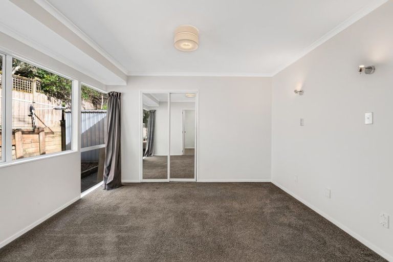 Photo of property in 5b Kestrel Heights, Arkles Bay, Whangaparaoa, 0932