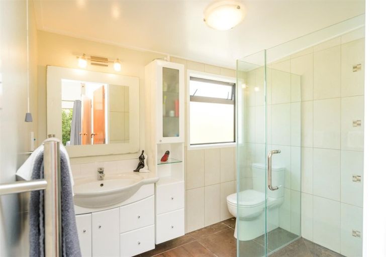 Photo of property in 40 Milne Street, Marton, 4710