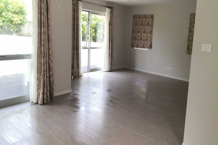 Photo of property in 17a Richard Avenue, Bucklands Beach, Auckland, 2014