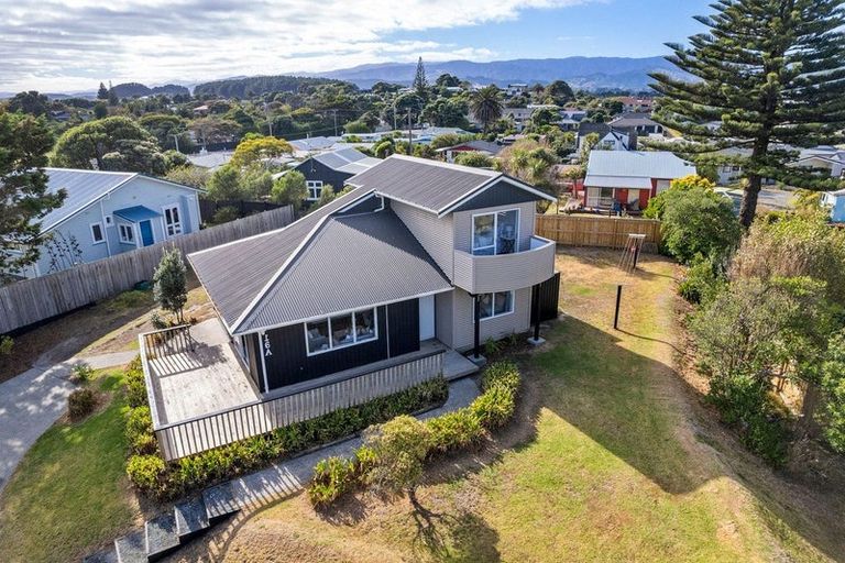 Photo of property in 16a Karaka Street, Otaki Beach, Otaki, 5512