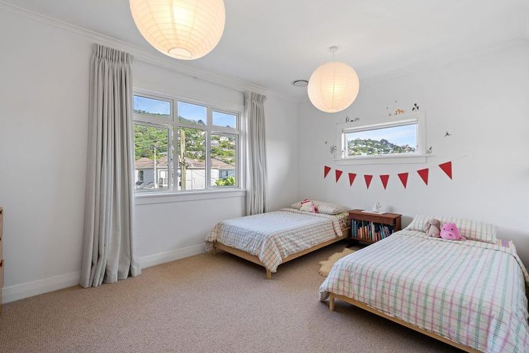 Photo of property in 109 Freyberg Street, Lyall Bay, Wellington, 6022