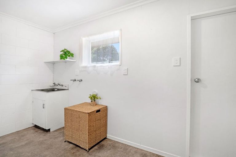 Photo of property in 1a Saunders Place, Gonville, Whanganui, 4501