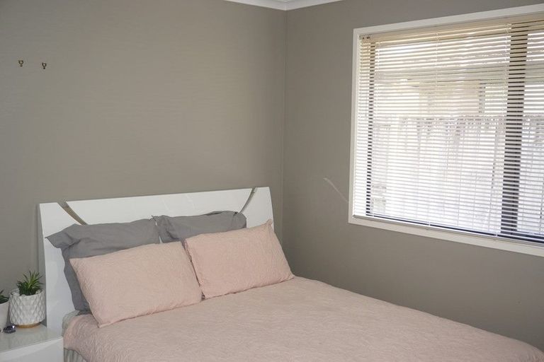 Photo of property in 15 Wimbledon Close, Nawton, Hamilton, 3200