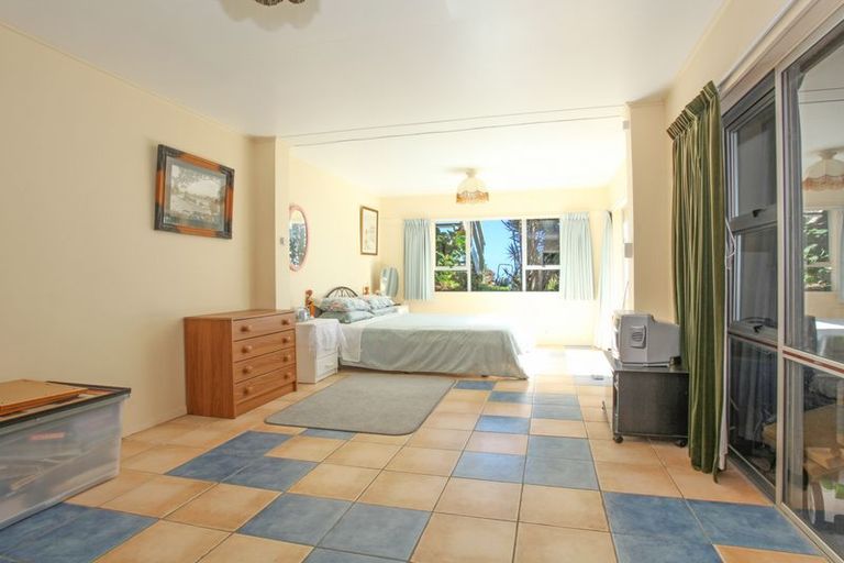Photo of property in 7 Earles Place, Raglan, 3297