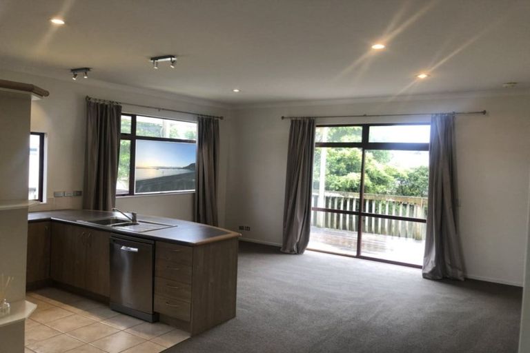 Photo of property in 7 Pyrite Street, Westgate, Auckland, 0614