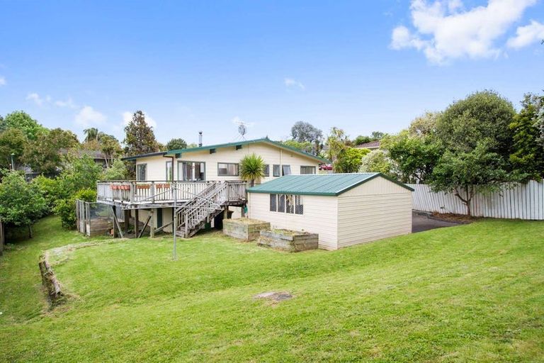Photo of property in 14 Sari Place, Massey, Auckland, 0614