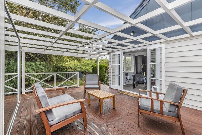 Photo of property in 9 Mascot Street, Tawa, Wellington, 5028