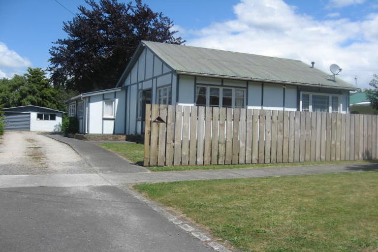 Photo of property in 8 Arran Place, Aramoho, Whanganui, 4500