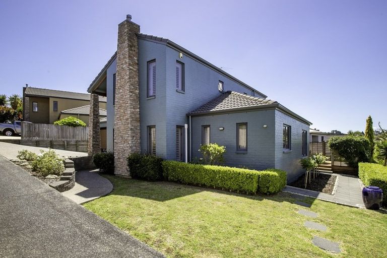 Photo of property in 14 Phoenicia Court, The Gardens, Auckland, 2105