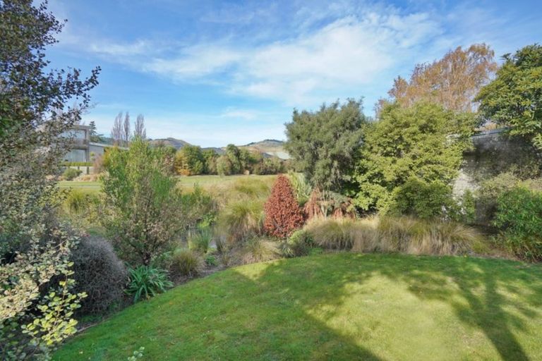 Photo of property in 31 Waiau Street, Cracroft, Christchurch, 8025