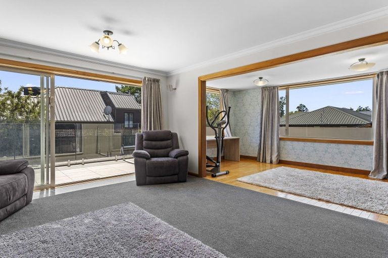 Photo of property in 232 Lake Terrace Road, Shirley, Christchurch, 8061