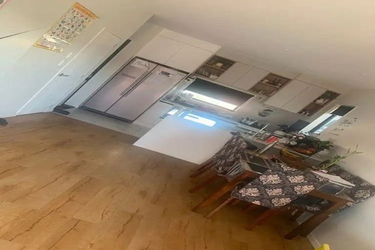 Photo of property in 31 Kaha Road, Takanini, 2110