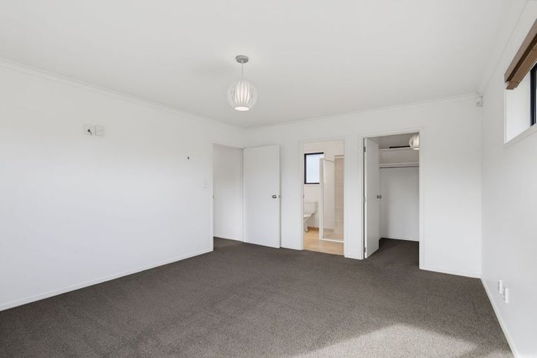 Photo of property in 46 Riverside Drive, Waiuku, 2123