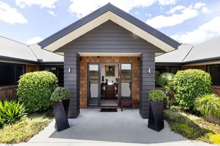 Photo of property in 18 Watkins Road, Cambridge, 3434