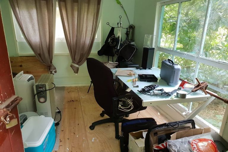 Photo of property in 44 Gordon Road, Plimmerton, Porirua, 5026