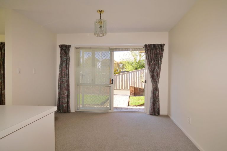 Photo of property in 1/449 Main South Road, Hornby, Christchurch, 8042