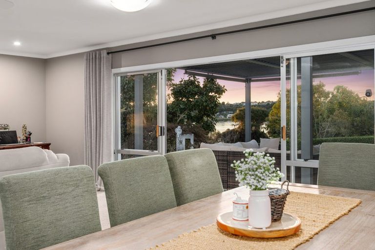 Photo of property in 216 Welcome Bay Road, Welcome Bay, Tauranga, 3112