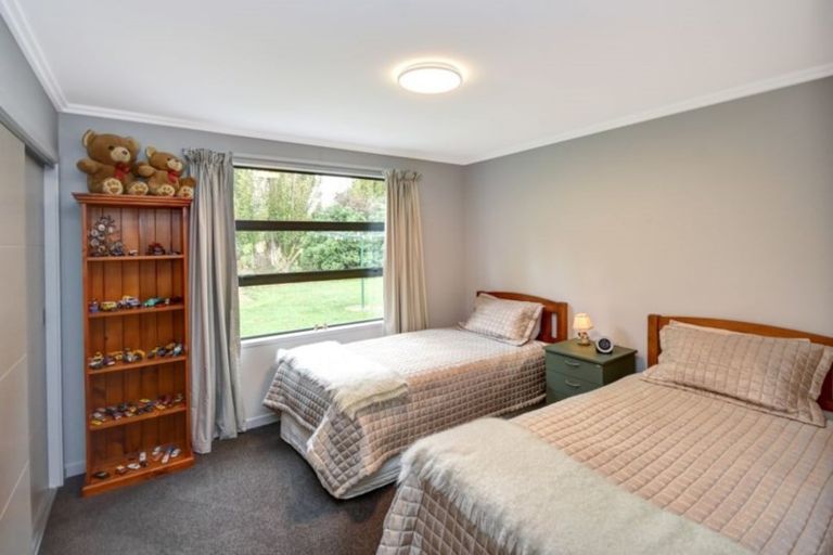 Photo of property in 1f Hoylake Street, Outram, 9019