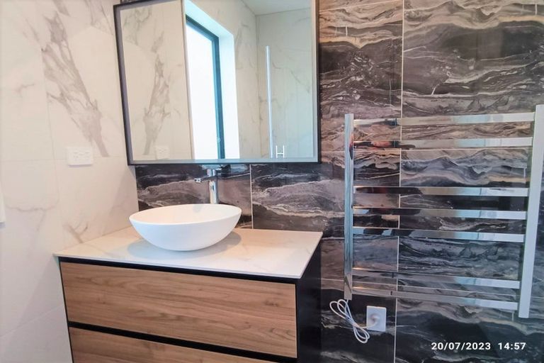 Photo of property in 13 Puruatanga Drive, Flat Bush, Auckland, 2019