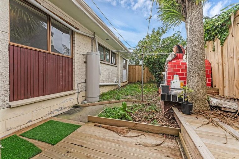 Photo of property in 2/126 Great South Road, Manurewa, Auckland, 2102