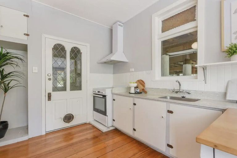 Photo of property in 66 Mount Street, Nelson South, Nelson, 7010