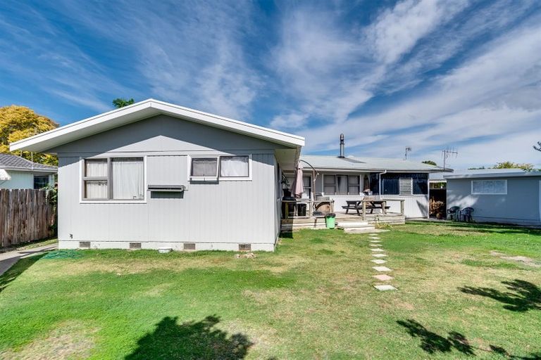 Photo of property in 14 Saint Pauls Place, Tamatea, Napier, 4112